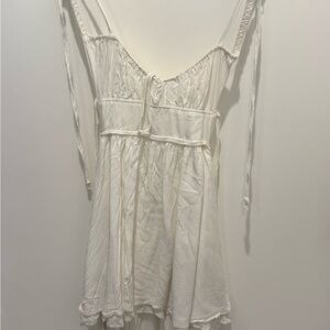 White Sleeveless Dress